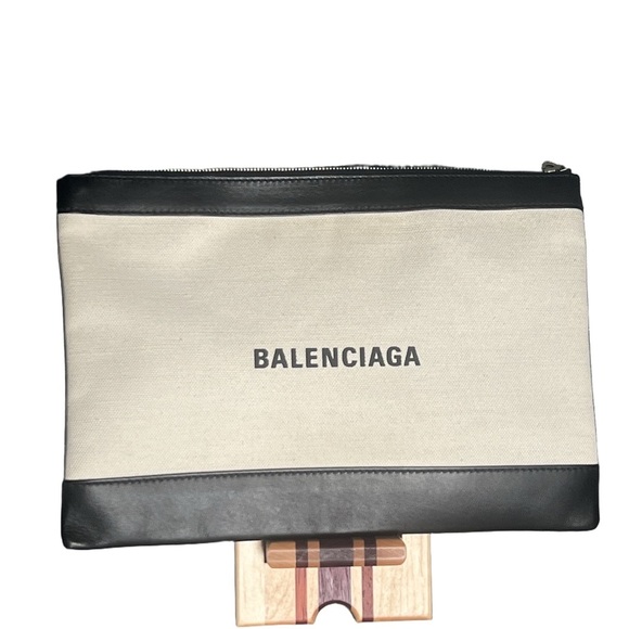 Balenciaga Clutch Leather and Canvas - Picture 1 of 13